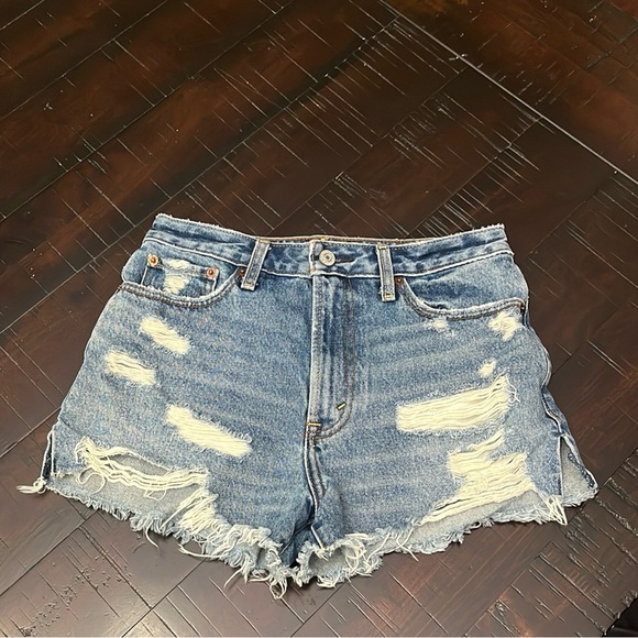 Abercrombie & Fitch Distressed Blue Denim Shorts 25/0 - Picture 1 of 9